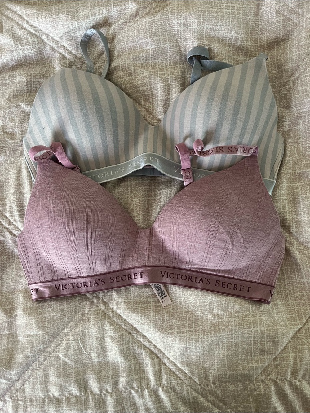 VS Wireless Cotton Tshirt Bra Bundle